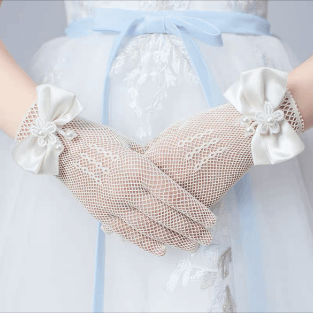 Children White Lace Glove